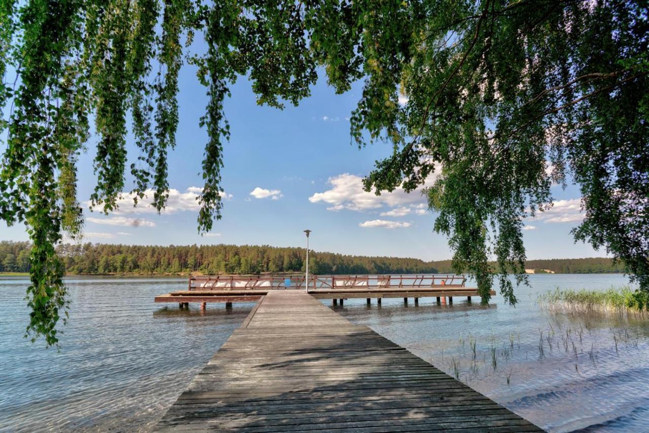 Hotel Wojciech Августув Экстерьер фото